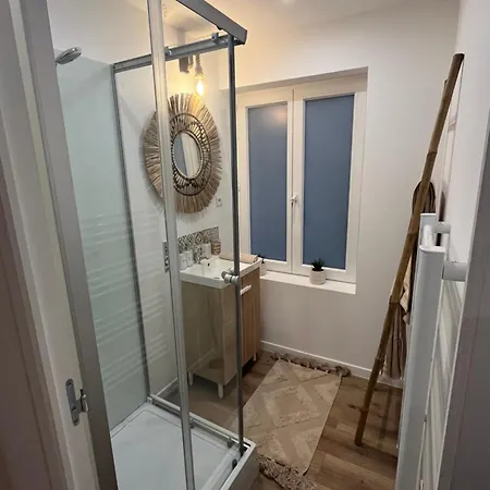 Cozy Apartment Avesnes-sur-Helpe